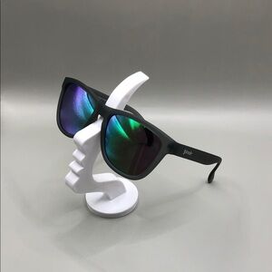 GOODR Silverback Squat Mobility Sunglasses Unisex Non Slip Mirrored Classic